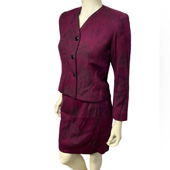 Vintage GIANNI Petite Wool Blend Floral Purple Blazer Mini Skirt Suit Set Flower - Picture 2 of 16